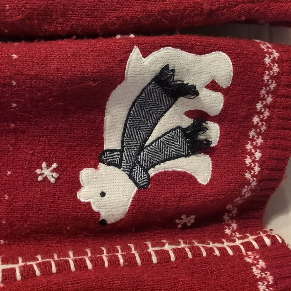 Stay Cozy and Chic with Croft & Barrow's Winter Polar Bear Fair Isle Sweater - Picture 2 of 16